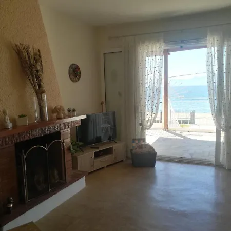 Armonia Beach House Apartment